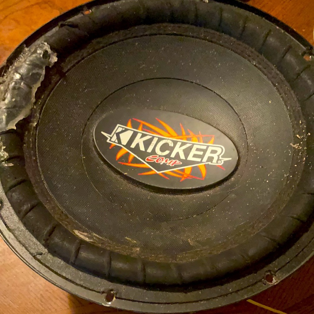 Car sub